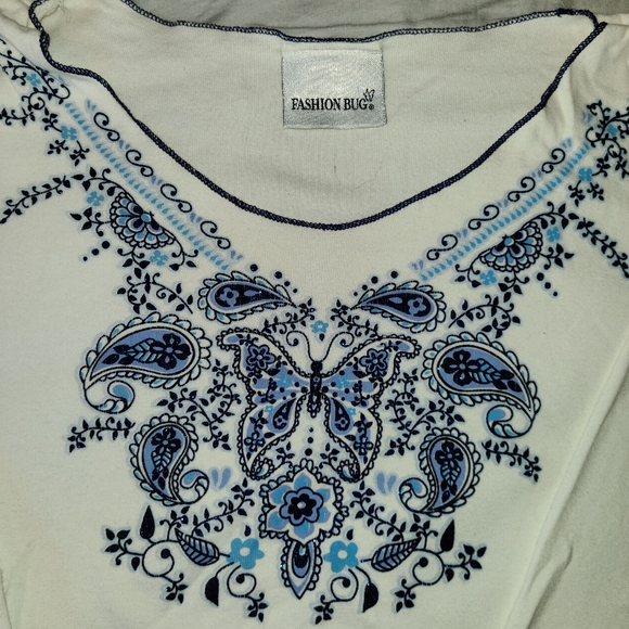 Fashion Bug screen printed blouse. - Picture 3 of 3